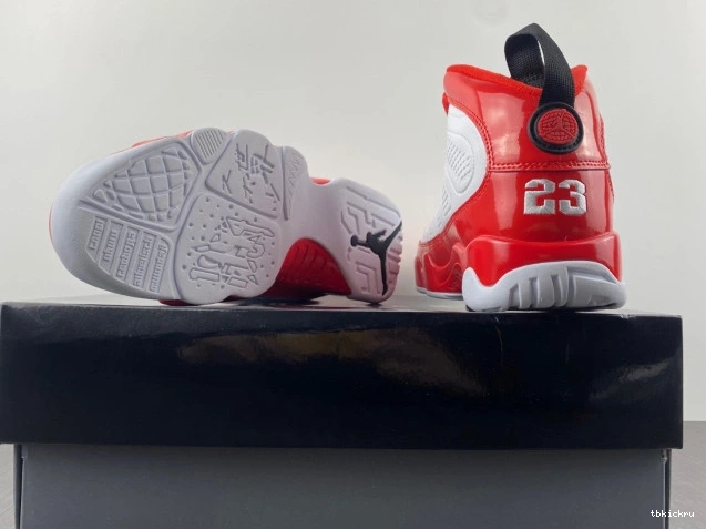 Reps TBkick Retro 302370-160 9 Jordan White Air Red Gym 0704
